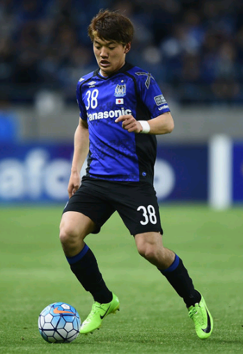 动作要自然 动作要自然